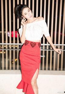 张蓝心家庭背景,出身名门，演艺圈中的武术女神