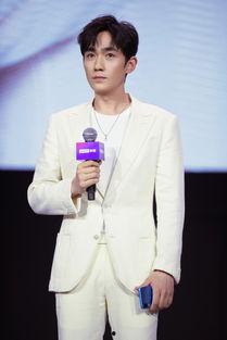 朱一龙活动照片,朱一龙活动现场风采掠影